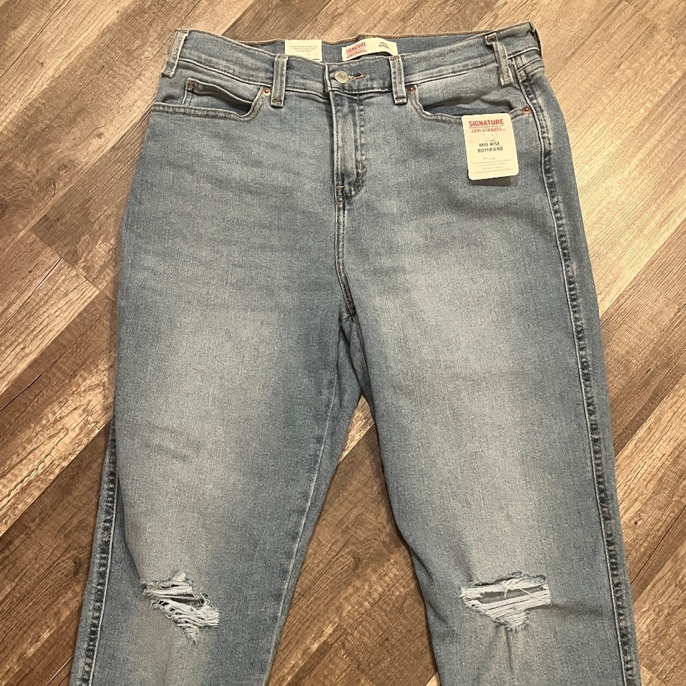 Signature by Levi Strauss Jeans